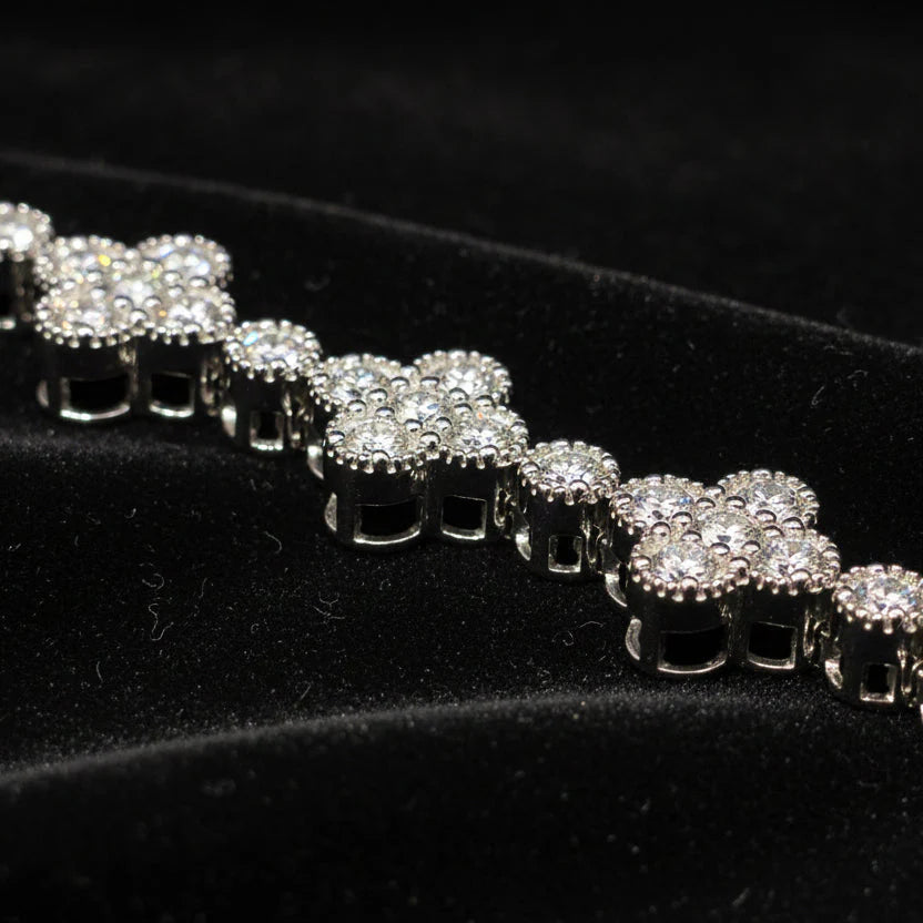 MOISSANITE LILY CUT FOUR LEAF CLOVER TENNIS BRACELET IN STERLING SILVER